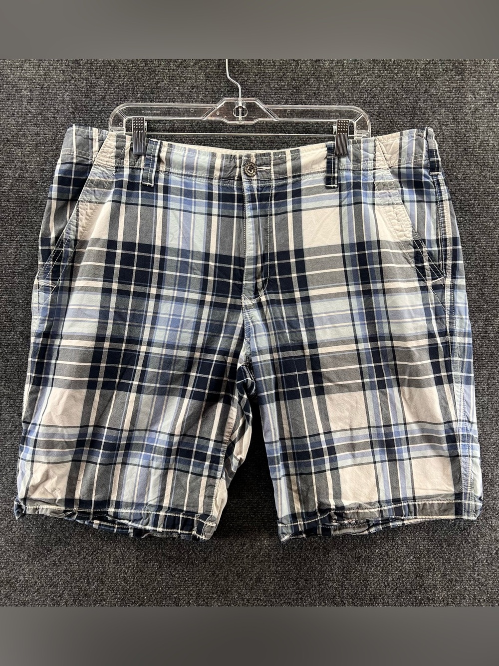 Express Shorts Mens‎ 38/10” Chino Blue White Plaid Button Casual Preppy Pockets